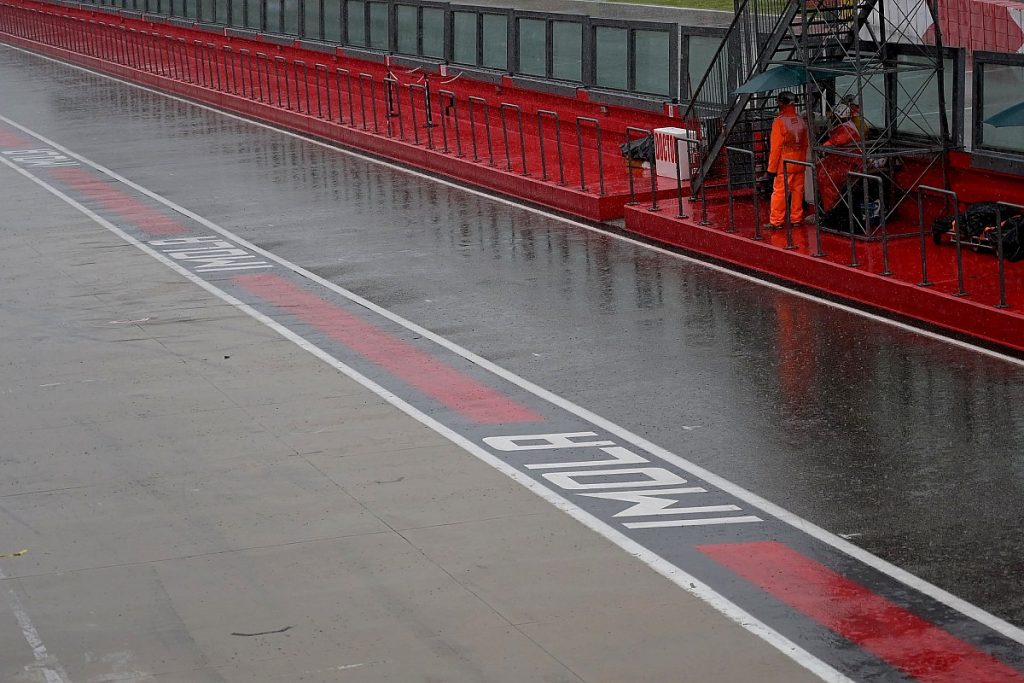 Imola F1 paddock evacuated ahead of flood threat Imola F1 paddock evacuated ahead of flood threat