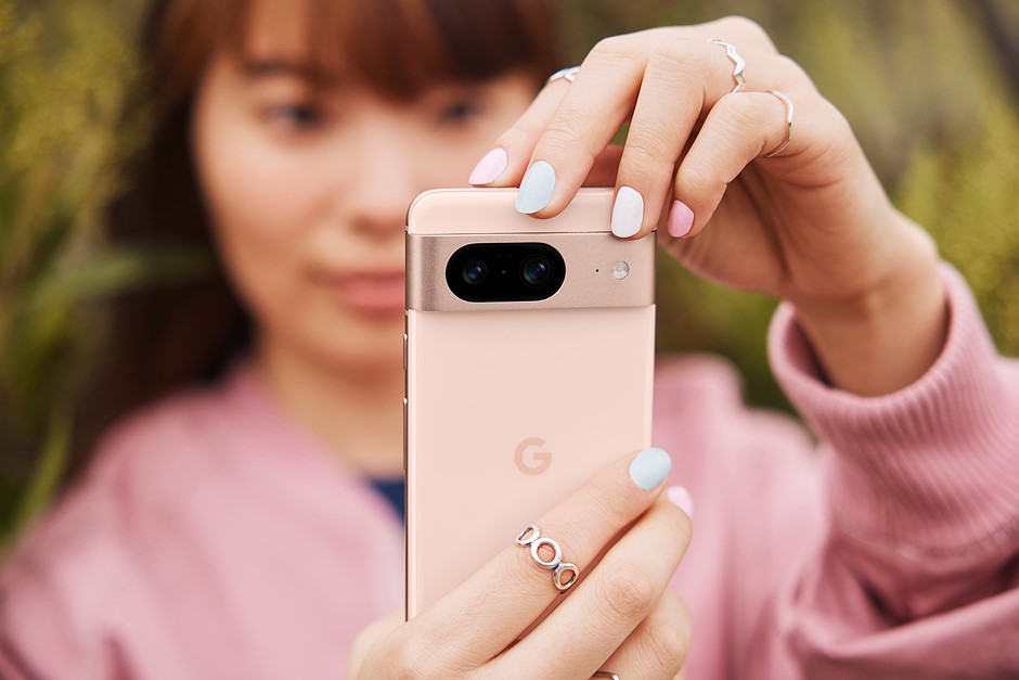 Google announces new Pixel 8 and Pixel 8 Pro phones with more megapixels, and cloud computing too: Digital Photography Review