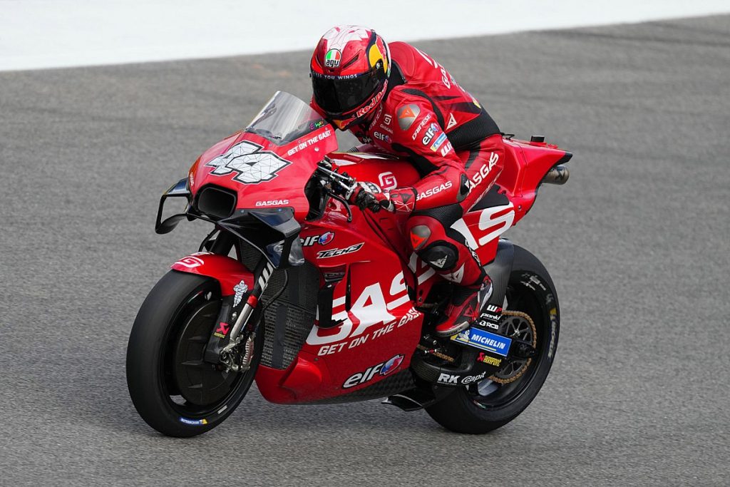 MotoGP doctor gives Pol Espargaro update after violent Portugal FP2 crash