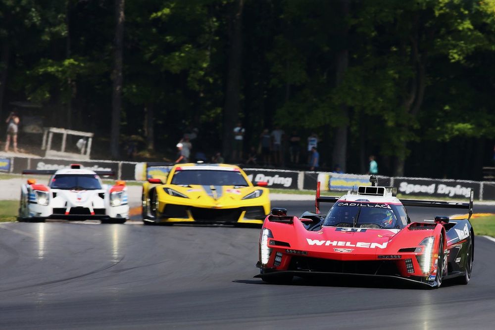 #31 Whelen Engineering Racing Cadillac V-LMDh Cadillac V- LMDh: Pipo Derani, Alexander Sims