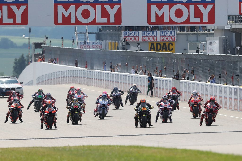 MotoGP’s Friday format tweak approved with immediate effect MotoGP’s Friday format tweak approved with immediate effect