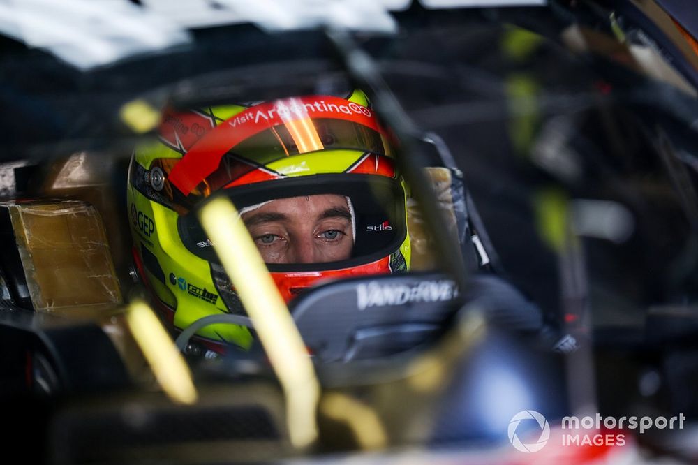 #4 Floyd Vanwall Racing Team Vanwall Vandervell 680: Esteban Guerrieri