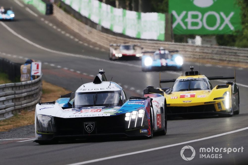 #94 Peugeot Totalenergies Peugeot 9X8 of Loic Duval, Gustavo Menezes, Nico Muller