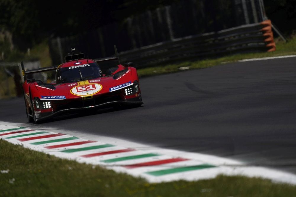 #51 Ferrari AF Corse Ferrari 499P: Alessandro Pier Guidi, James Calado, Antonio Giovinazzi