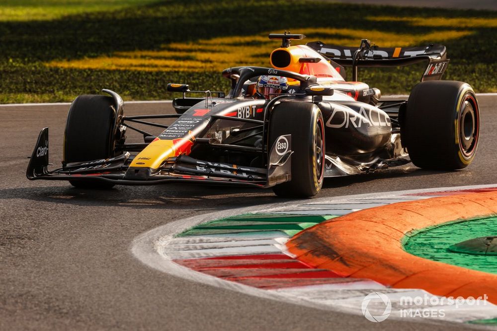 Red Bull practiced a tow that could be used in qualifying on Saturday