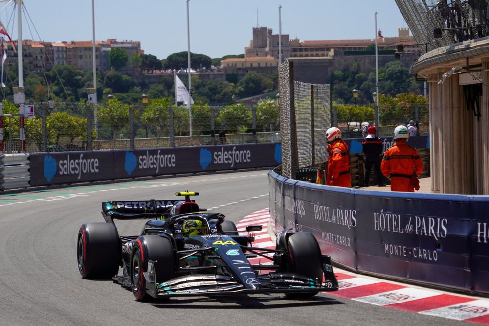 Lewis Hamilton, Mercedes W14