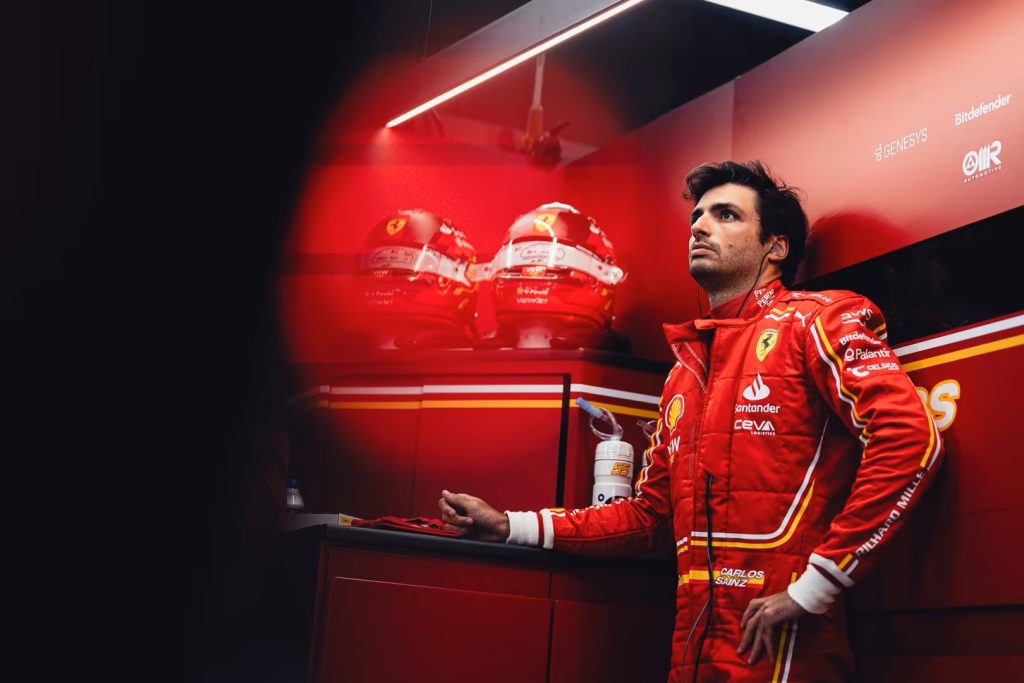 Марк Уэббер: Не пожалеет ли Ferrari о замене Сайнса на Хэмилтона? Марк Уэббер: Не пожалеет ли Ferrari о замене Сайнса на Хэмилтона?