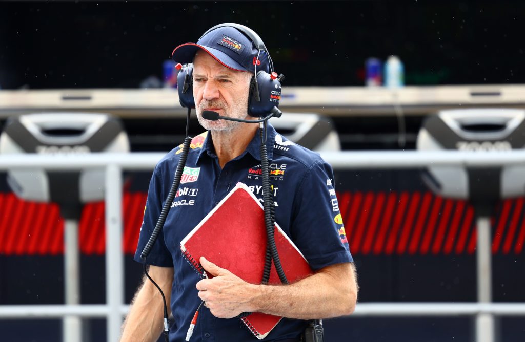 В Red Bull Racing прокомментировали слухи об уходе Ньюи из команды