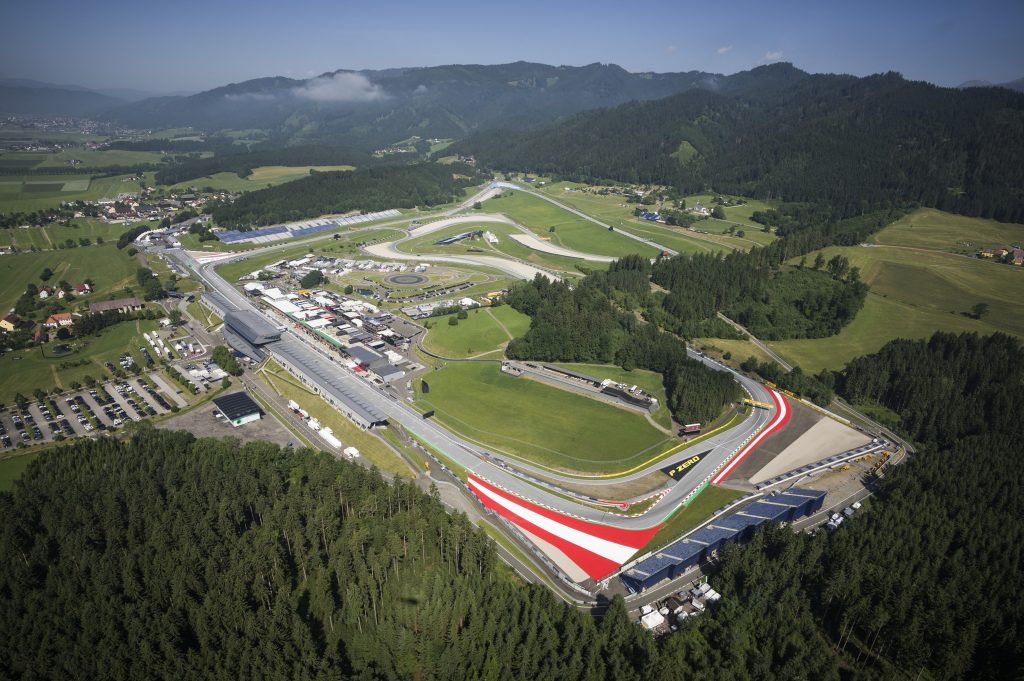 На Red Bull Ring появились новые гравийные зоны безопасности