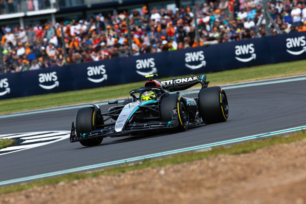 Льюис Хэмилтон: Всё хорошо, но мы не так быстры, как McLaren
