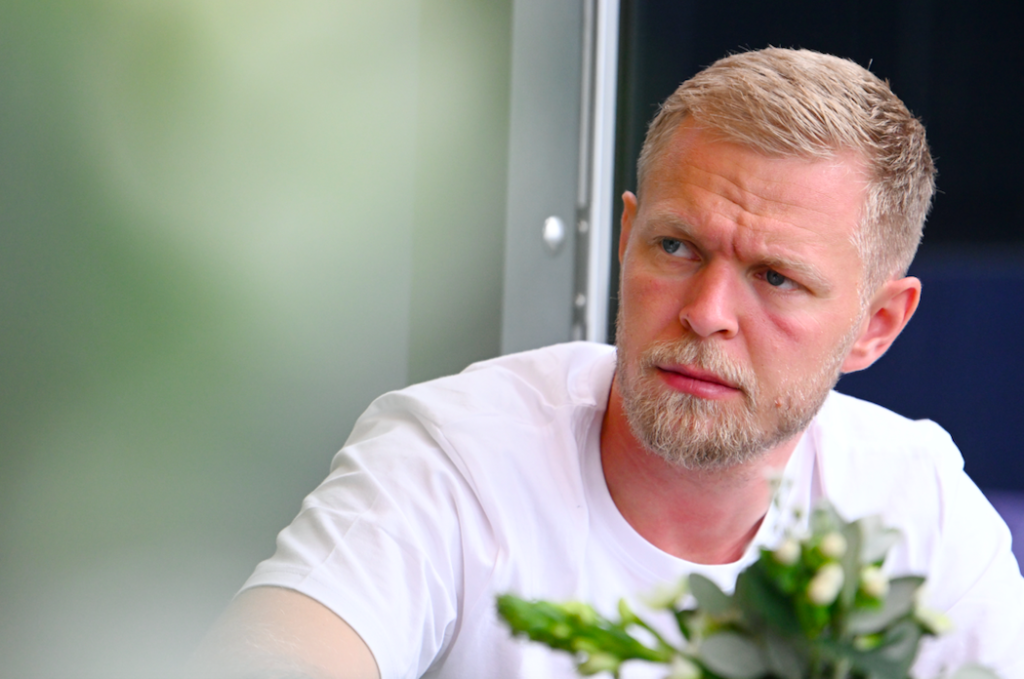 Штайнер назвал имена четырёх пилотов, которые лишатся места в Ф1