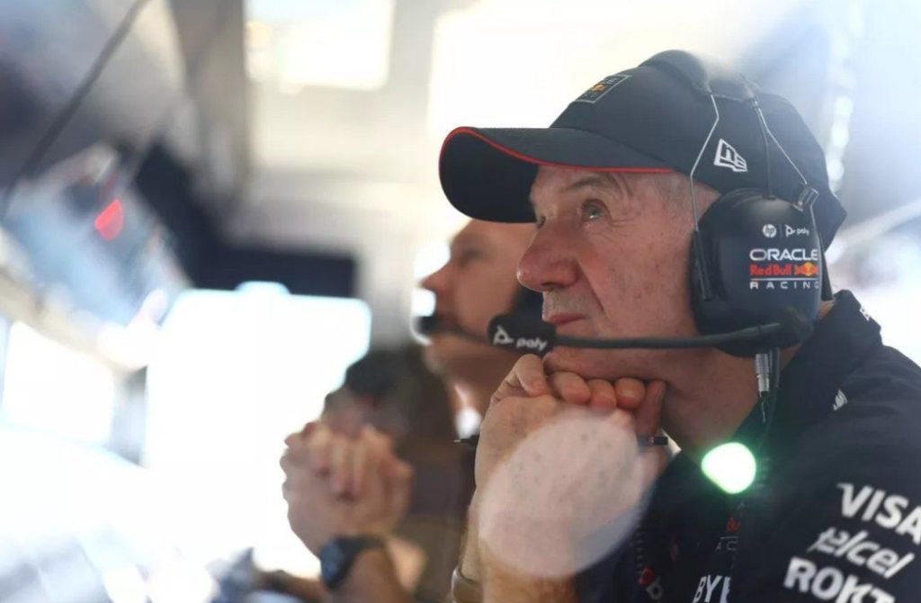 Ньюи: Я работал над гиперкаром Red Bull по вечерам и в выходные