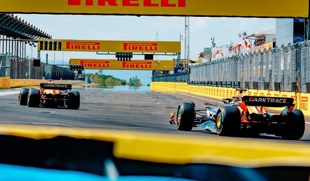 «Ты не выиграешь без команды!» Радиопереговоры Норриса с McLaren