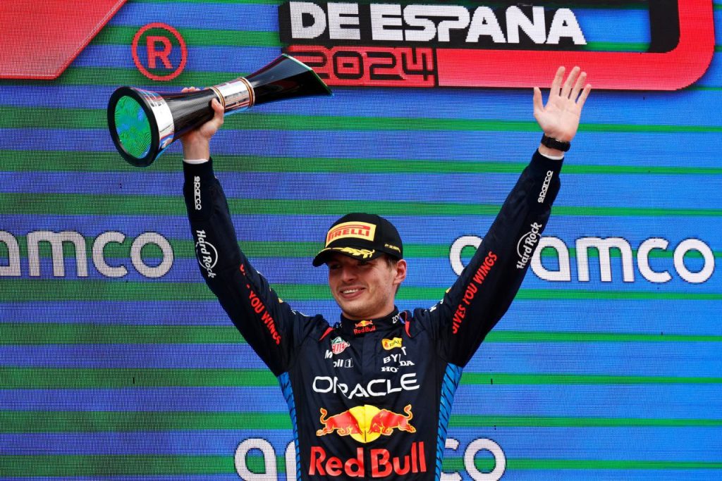В Red Bull сравнили Макса Ферстаппена с Федерером и Джорданом