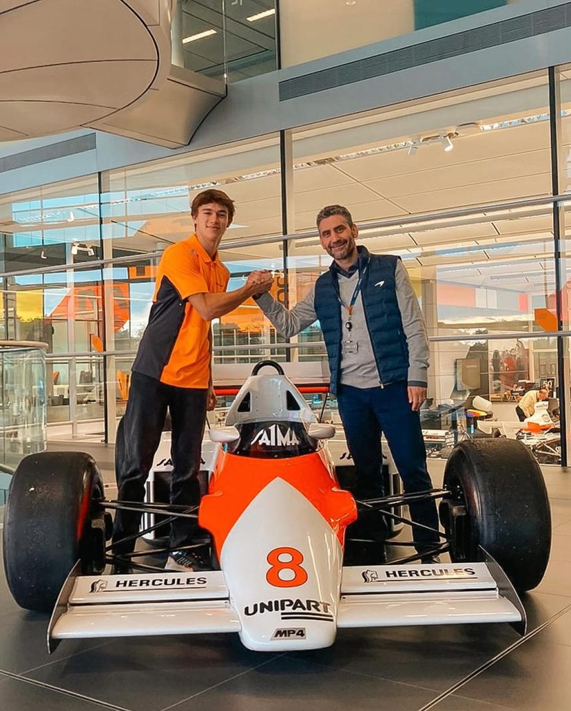 Сын тест-пилота Ferrari стал гонщиком McLaren