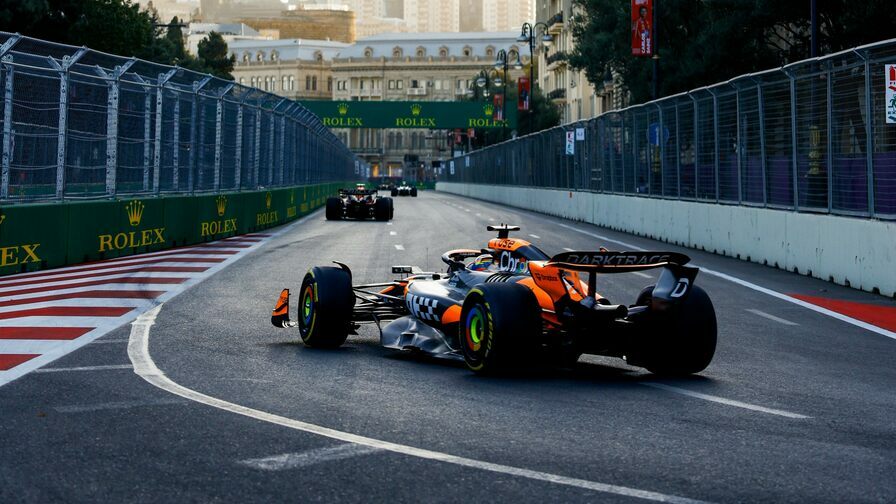 Монтойя: Скажется ли запрет мини-DRS на McLaren? Вопрос на миллион