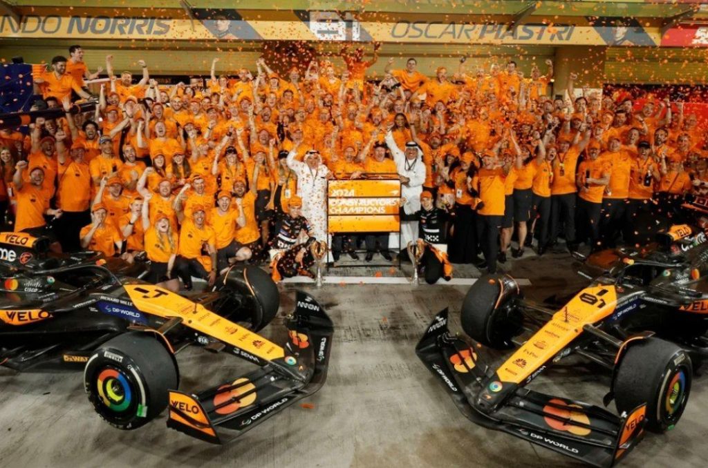 Тото Вольф ответил, стыдно ли Mercedes за проигрыш McLaren