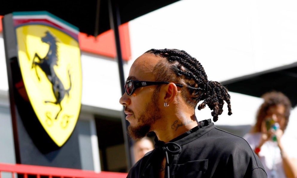 До дебюта Льюиса Хэмилтона за рулём Ferrari остался ровно месяц До дебюта Льюиса Хэмилтона за рулём Ferrari остался ровно месяц