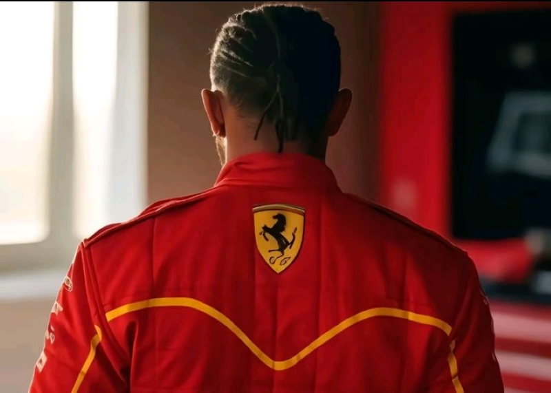 Ferrari проведет трансляцию первых тестов Льюиса Хэмилтона