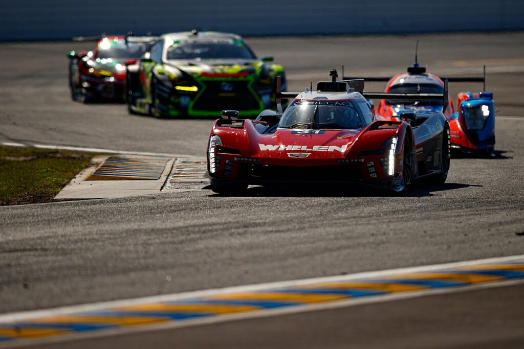 Derani carries Cadillac in evening practice, Corvette pace GTD Pro Derani carries Cadillac in evening practice, Corvette pace GTD Pro