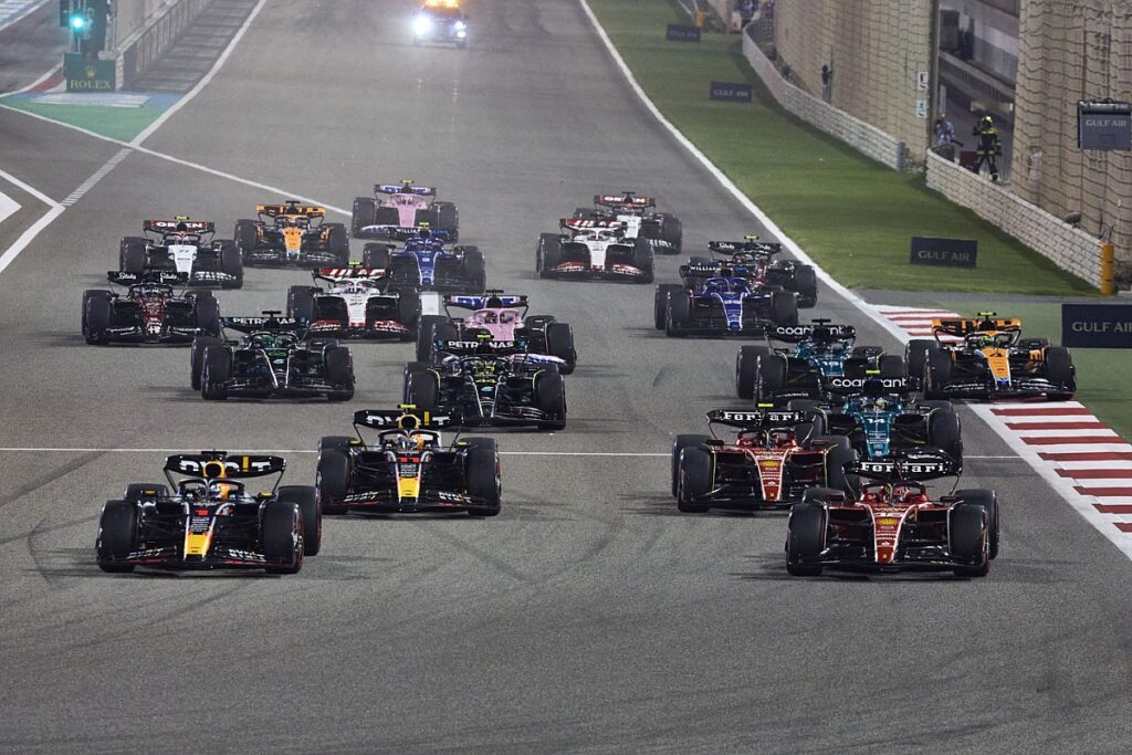 Why are the F1 GPs of Bahrain and Saudi Arabia are on Saturday