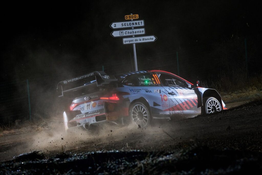 Abiteboul urges FIA to ponder any radical changes to WRC formula Abiteboul urges FIA to ponder any radical changes to WRC formula