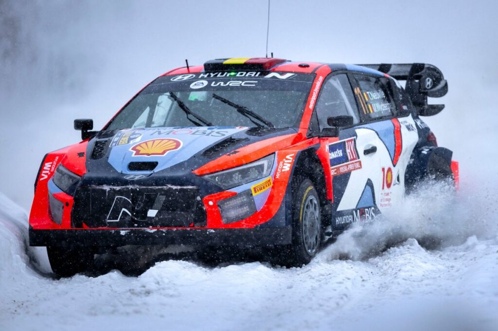 Fuel pressure problem not tactics to blame for Rally Sweden delay