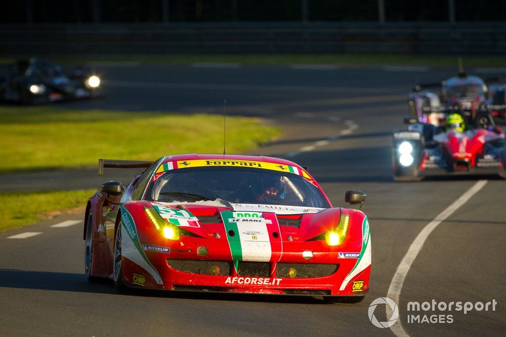 After a near-miss in 2011, Vilander and Bruni teamed up once more with Fisichella in 2012 to claim Le Mans GTE Pro victory with the 458