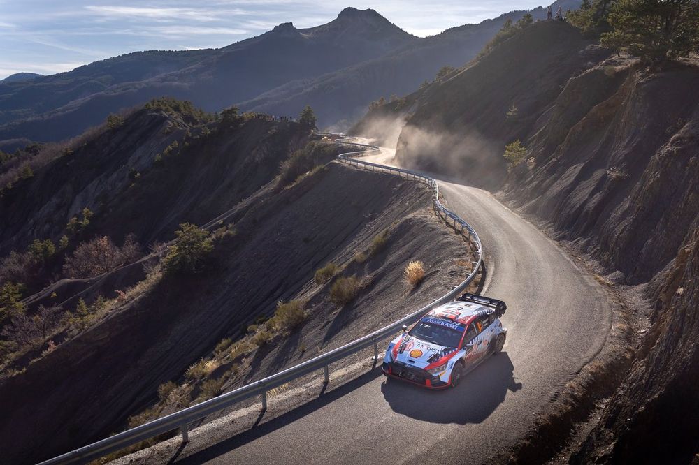 Andreas Mikkelsen, Torstein Eriksen, Hyundai World Rally Team Hyundai i20 N Rally1