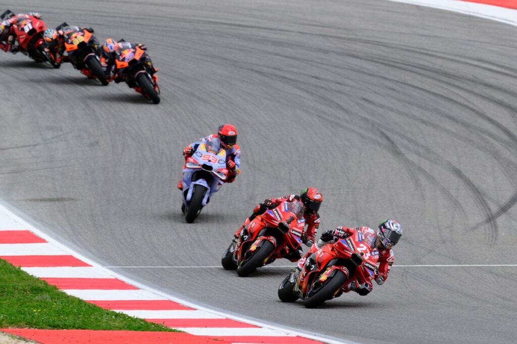 Negotiating F1 and MotoGP TV deals together «a non-starter» Negotiating F1 and MotoGP TV deals together «a non-starter»