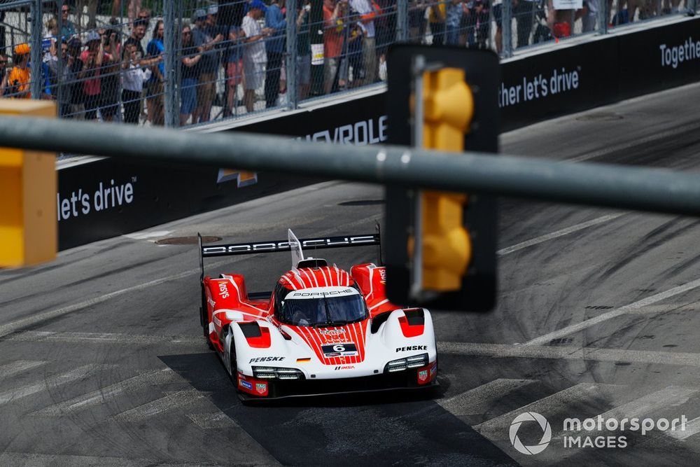 #6 Porsche Penske Motorsports, Porsche 963, GTP: Mathieu Jaminet, Nick Tandy