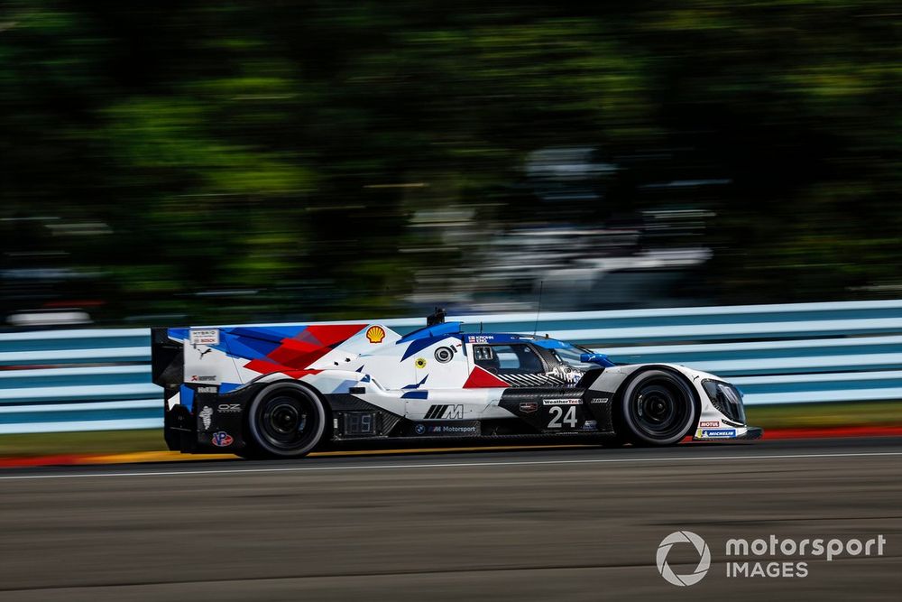 #24 BMW Team RLL BMW M Hybrid V8: Jesse Krohn, Philipp Eng