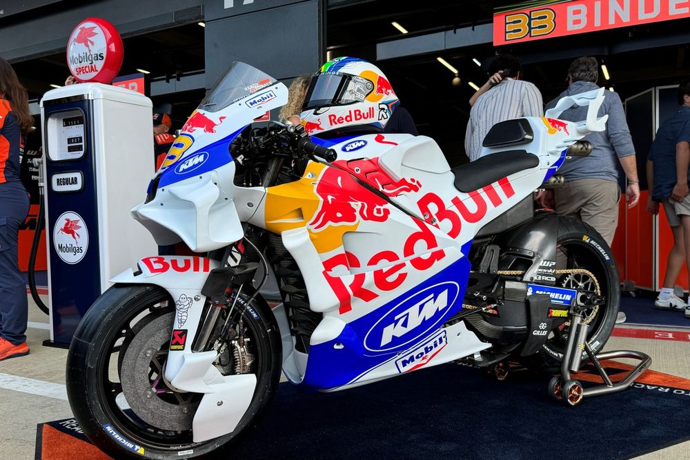 Red Bull KTM Factory Racing bike livery