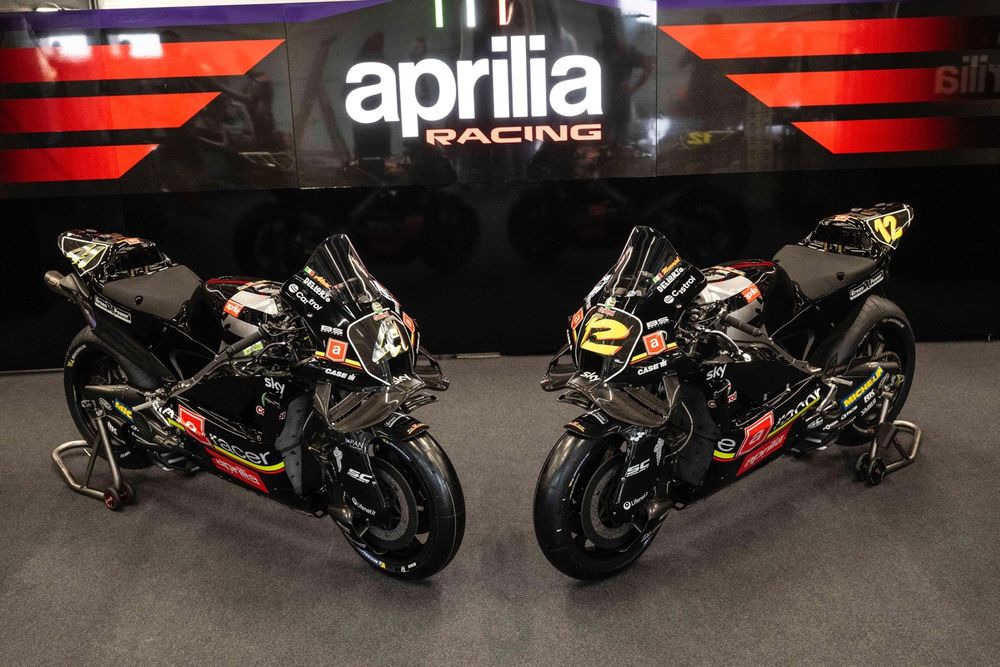 Aleix Espargaro, Aprilia Racing Team, Maverick Vinales, Aprilia Racing Team, bike livery