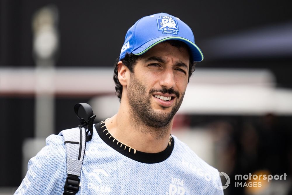 Daniel Ricciardo, Visa Cash App RB F1 Team, arrives at the track 