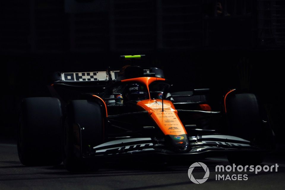 Lando Norris, McLaren MCL38 