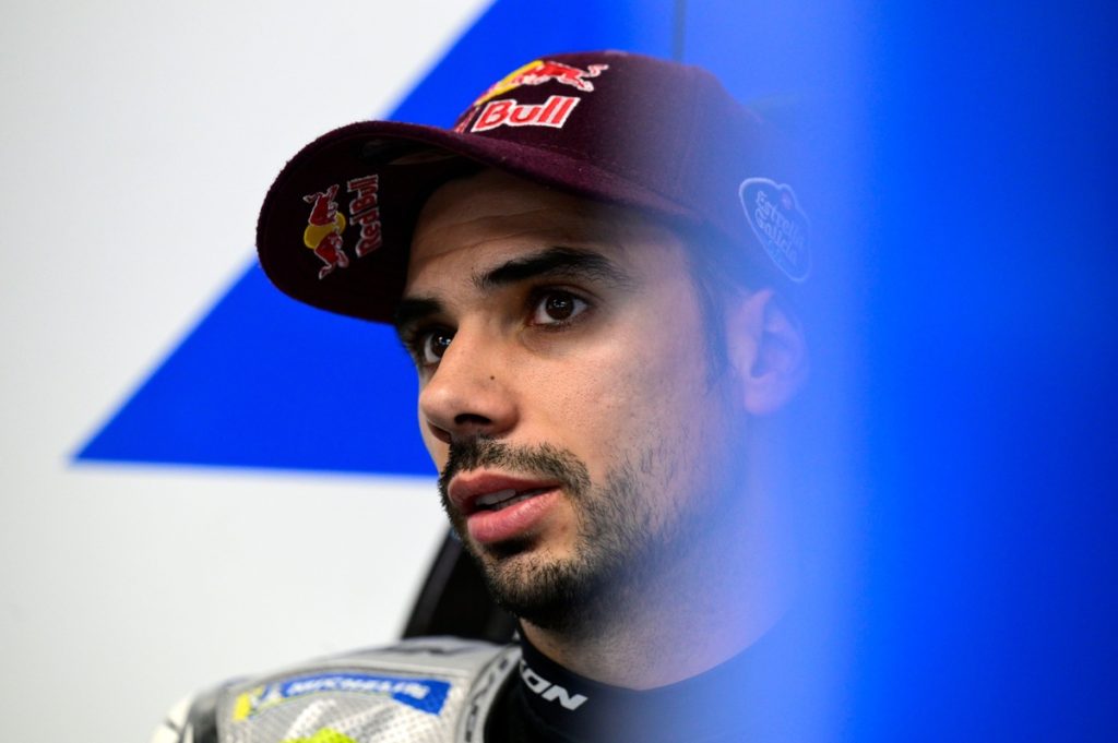 Oliveira reveals Indonesia injury caused by short circuit on Aprilia MotoGP bike Oliveira reveals Indonesia injury caused by short circuit on Aprilia MotoGP bike