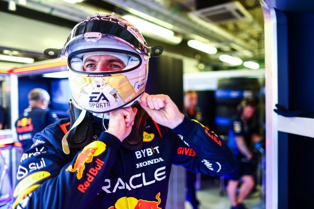 Verstappen “never panicked” on way to F1 title despite Red Bull deficit