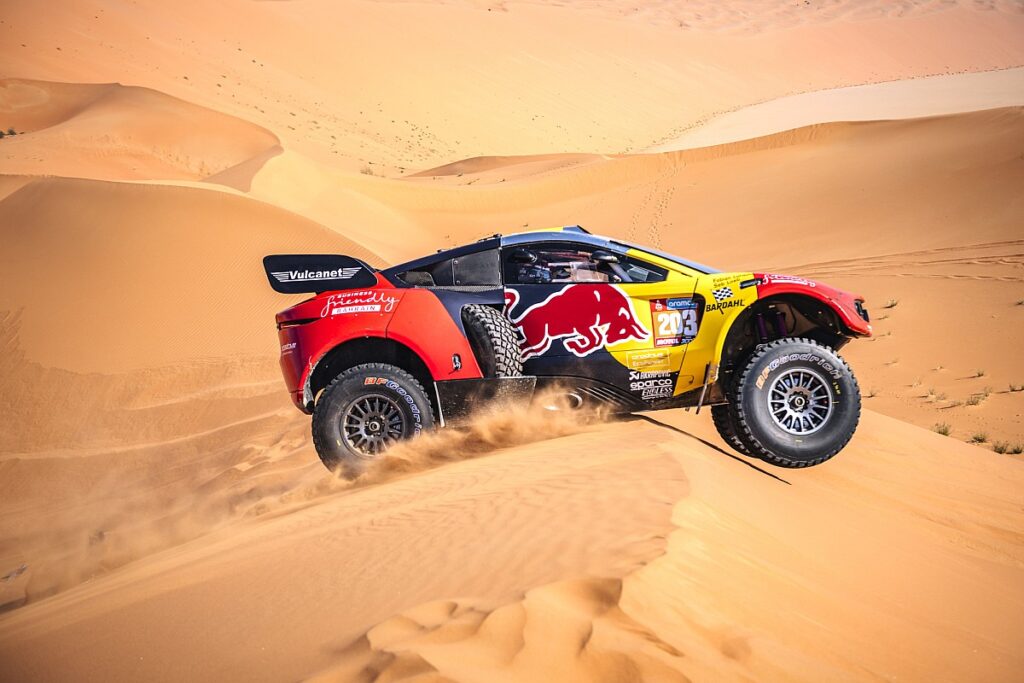 Loeb wins 48-hour test, disaster for Al-Attiyah Loeb wins 48-hour test, disaster for Al-Attiyah