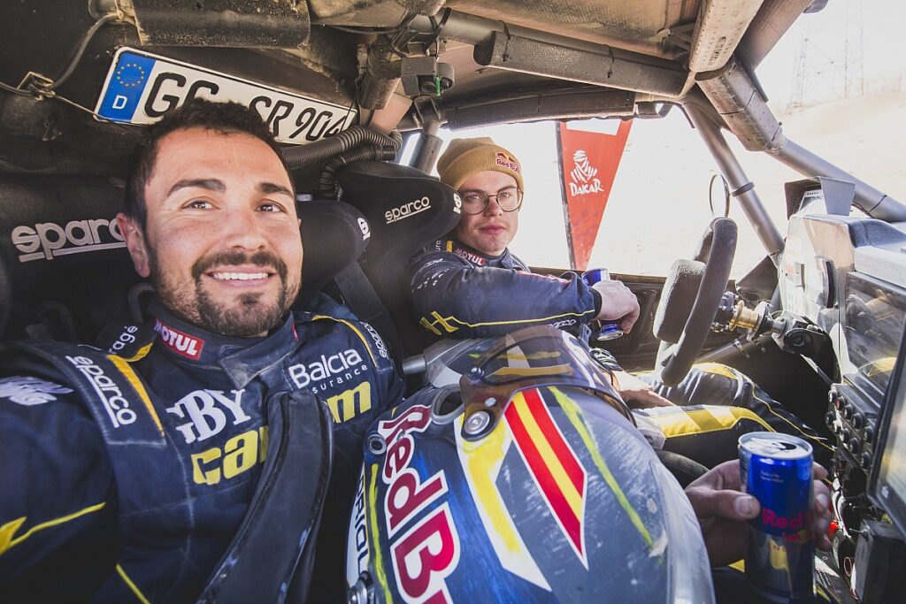 A flame of “hope” from the world champion on the Dakar 2024