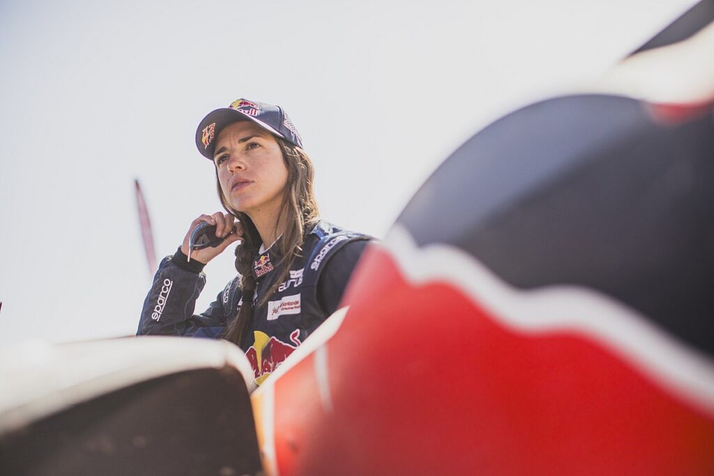 “I see Carlos Sainz as incombustible”