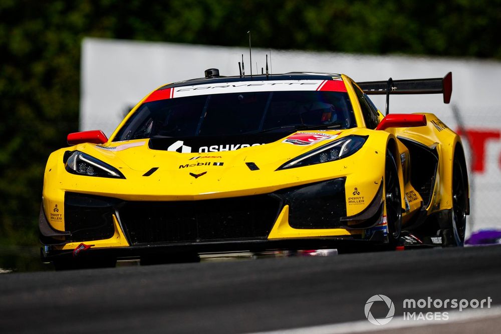 #3 Corvette Racing by Pratt Miller Motorsports Corvette Z06 GT3.R: Antonio Garcia, Alexander Sims