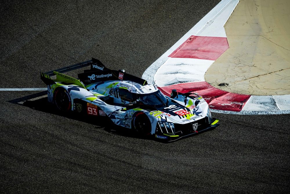 #93 Peugeot Totalenergies Peugeot 9X8: Mikkel Jensen, Nico Muller, Jean-Eric Vergne