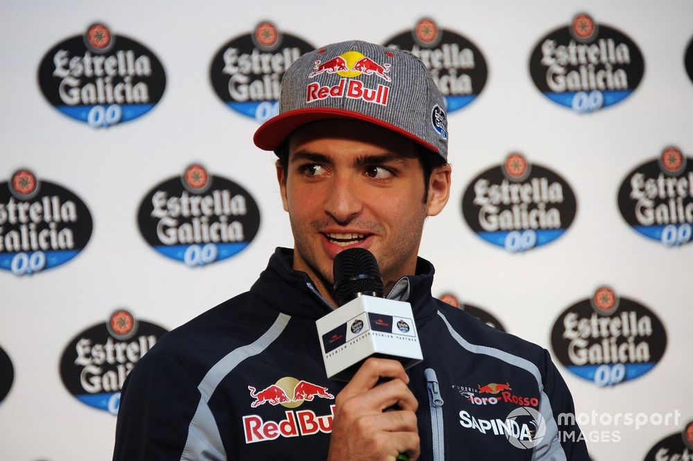 Carlos Sainz, Scuderia Toro Rosso at a Estrella Galicia event