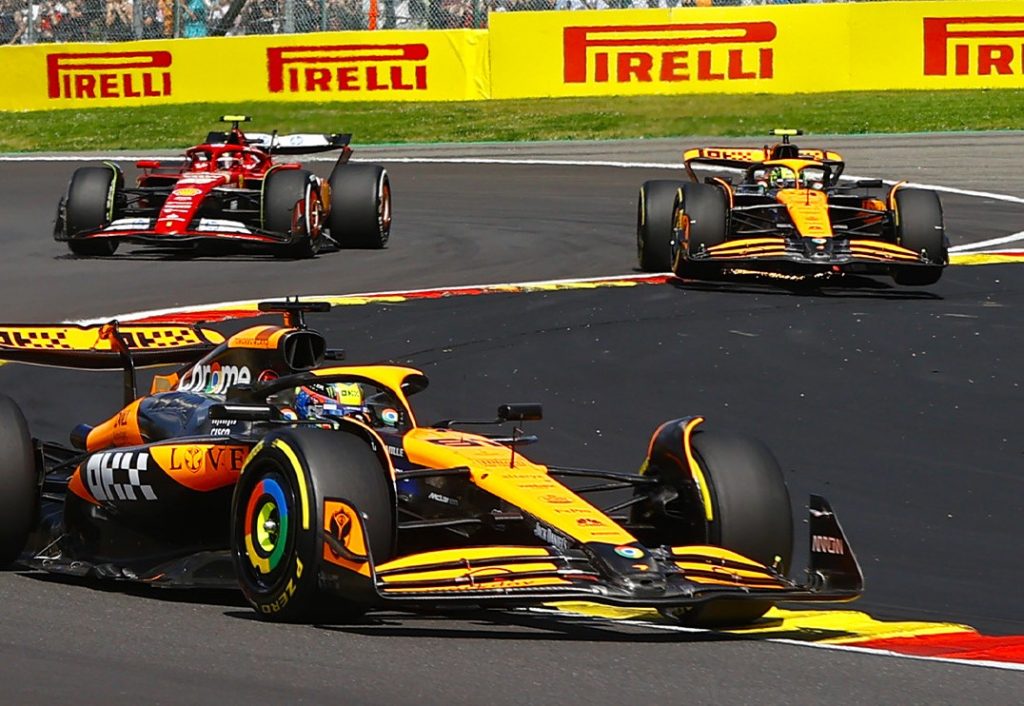 Ferrari против McLaren. Кто выиграет Кубок конструкторов-2024 в Формуле 1?