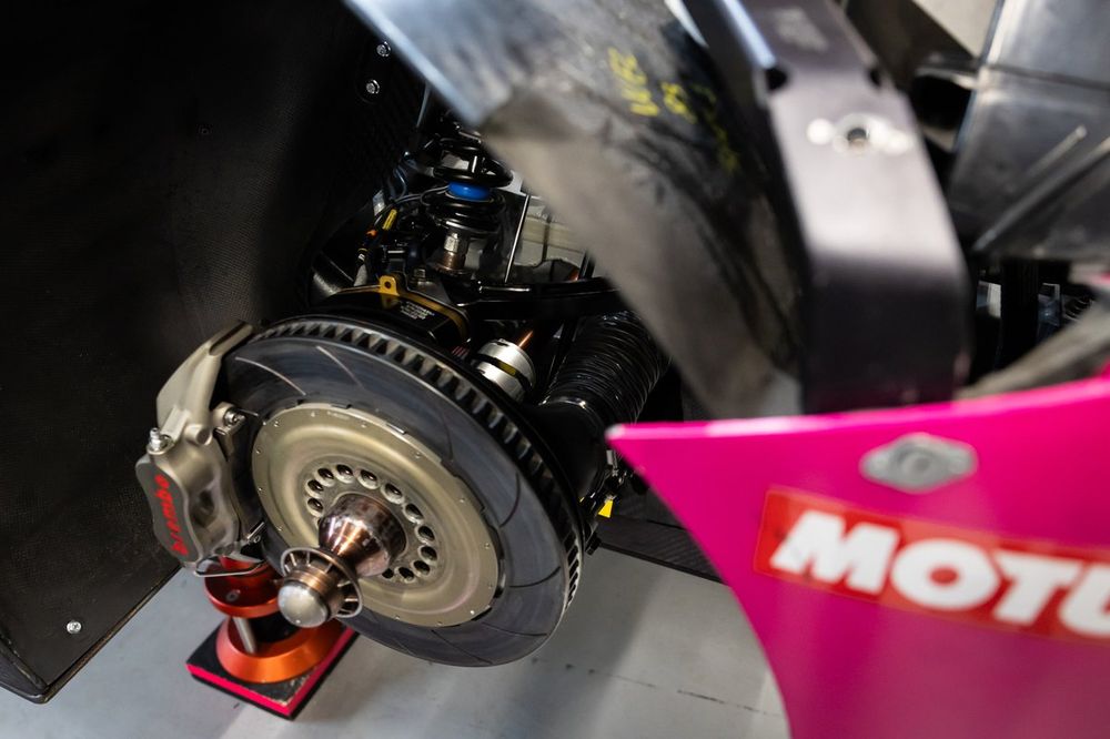 Torque sensors mounted on the driveshafts are now mandatory in the WEC's LMGT3 class