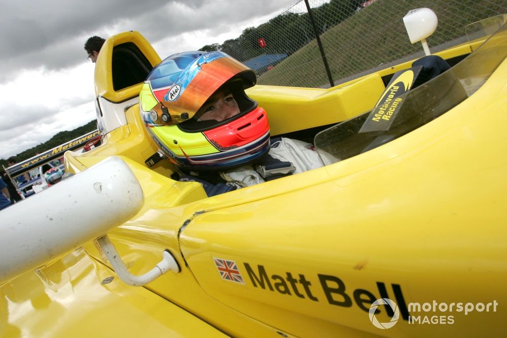Bell campaigned single-seaters but never managed a full season