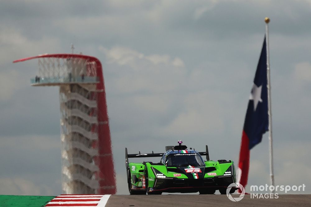 #63 Lamborghini Iron Lynx Lamborghini SC63: Mirko Bortolotti, Edoardo Mortara, Daniil Kvyat