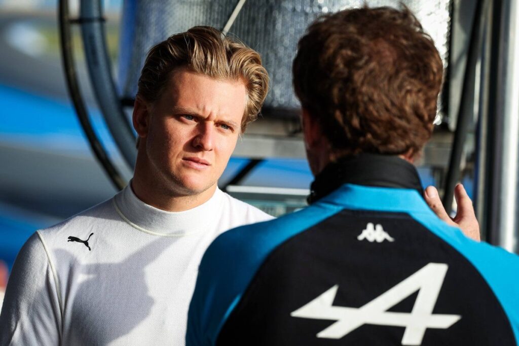 Alpine rules out F1 test for Mick Schumacher Alpine rules out F1 test for Mick Schumacher