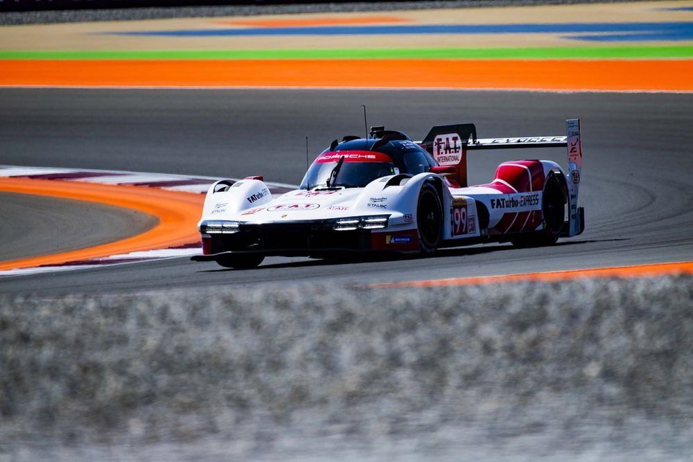 #99 Proton Competition Porsche 963: Harry Tincknell, Neel Jani, Julien Andlauer